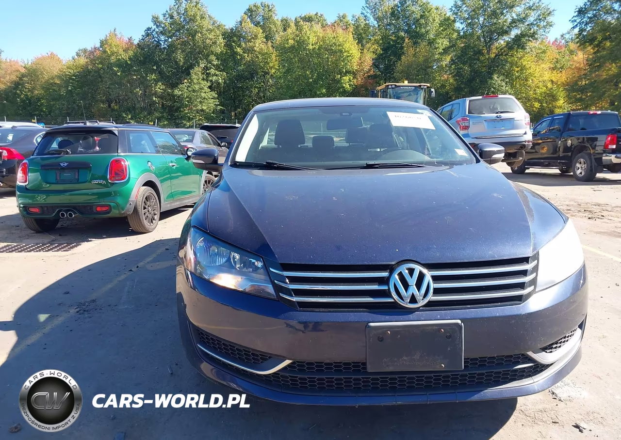 2015 Volkswagen Passat 1.8T Wolfsburg Edition VIN:1VWAT7A38FC007828 - 6