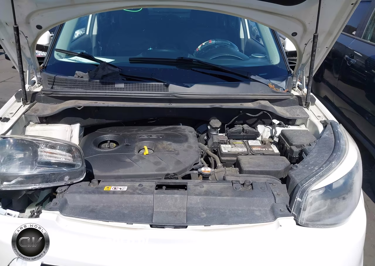 2016 Kia Soul + VIN:KNDJP3A56G7294713 - 10