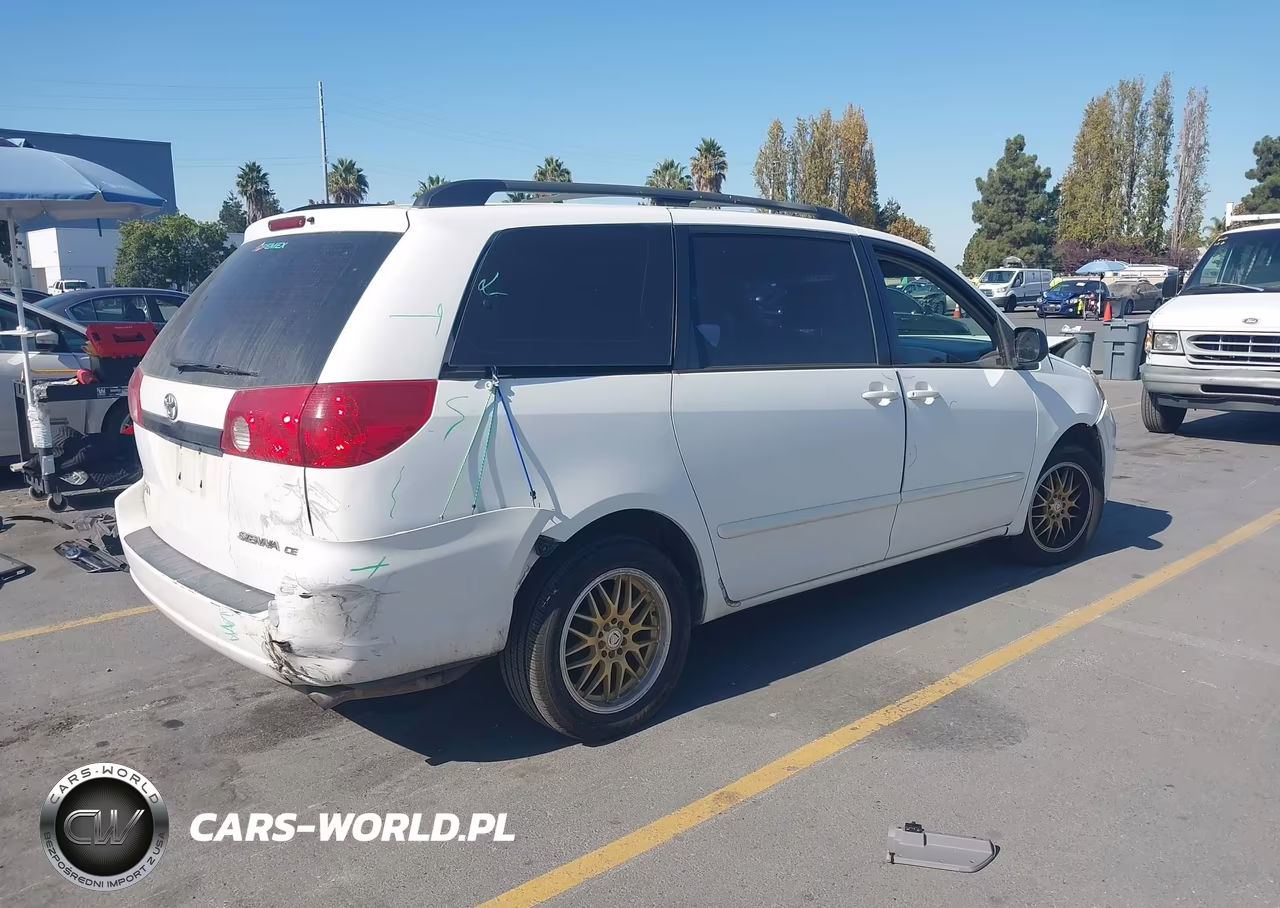 2007 Toyota Sienna Ce VIN:5TDZK23C77S004590 - 4