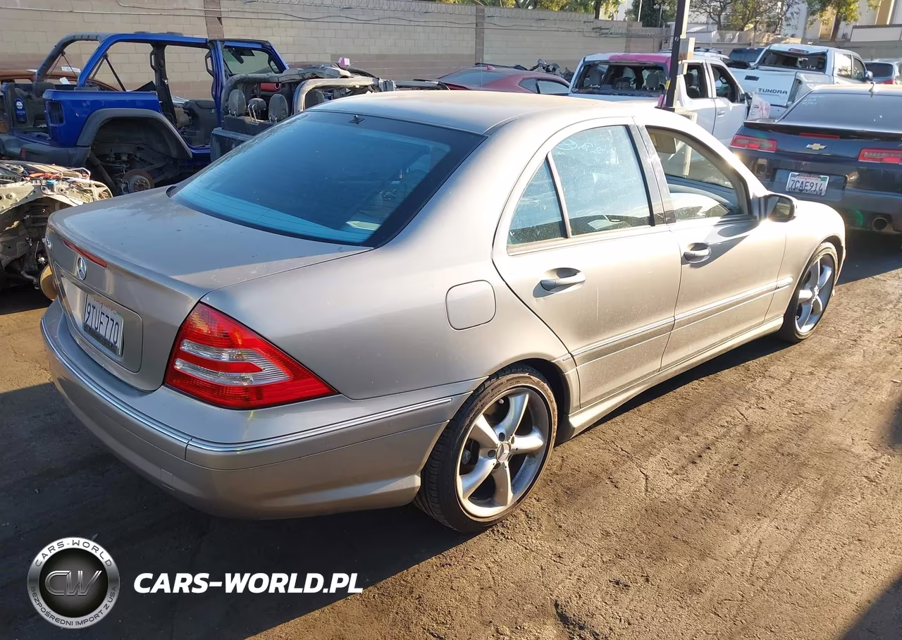 2006 Mercedes-Benz C 230 Sport VIN:WDBRF52H26A892985 - 4