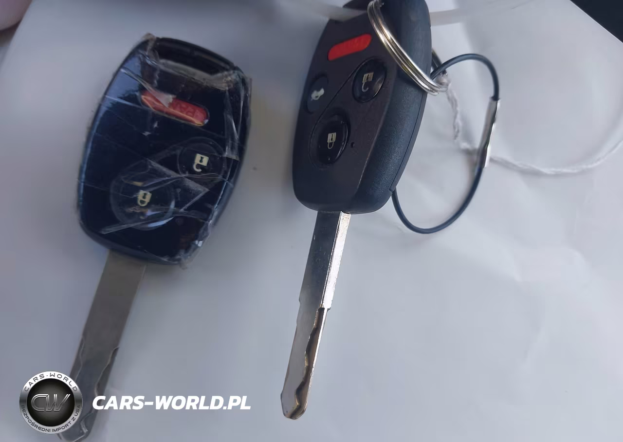 2013 Honda Fit VIN:JHMGE8H34DC008196 - 11