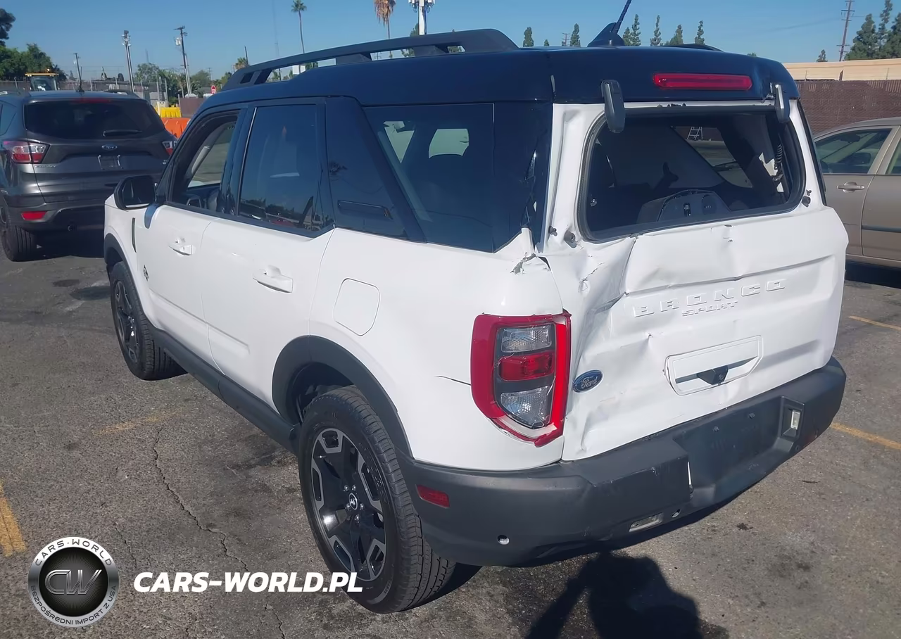 2022 Ford Bronco Sport Outer Banks VIN:3FMCR9C65NRE12392 - 3