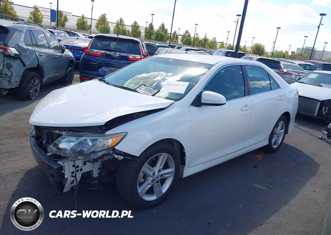 2013 Toyota Camry Se VIN:4T1BF1FKXDU711043 - 15
