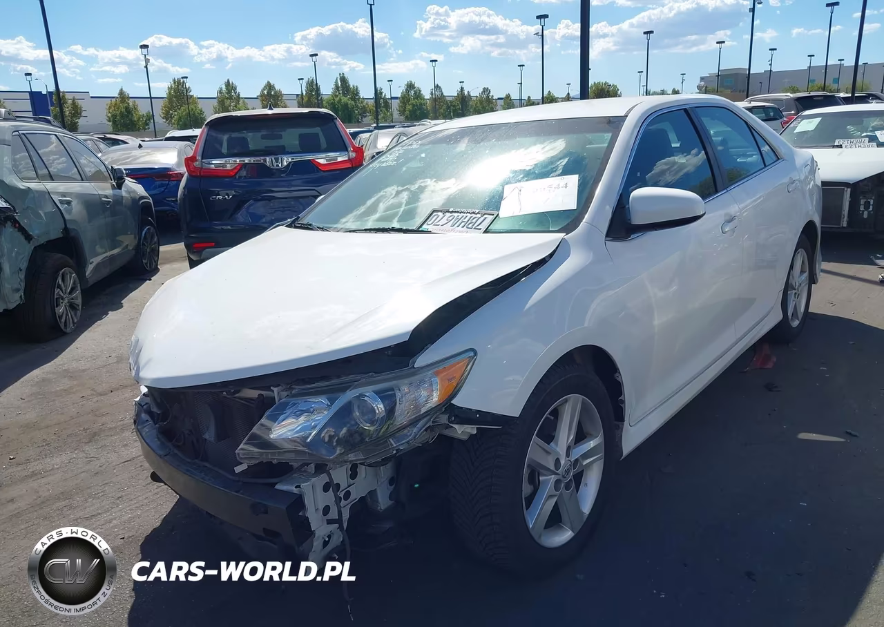 2013 Toyota Camry Se VIN:4T1BF1FKXDU711043 - 18