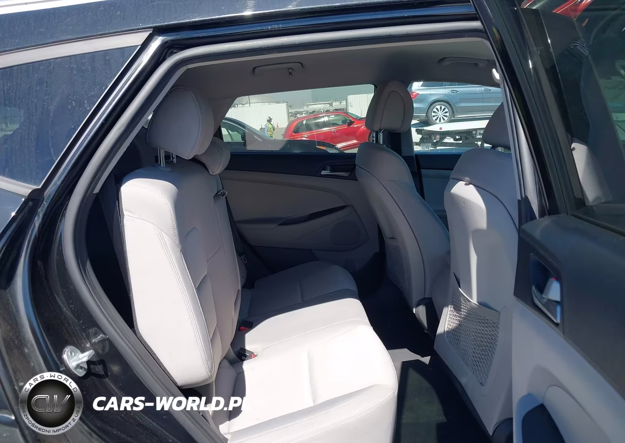 2017 Hyundai Tucson Se VIN:KM8J33A45HU329470 - 8