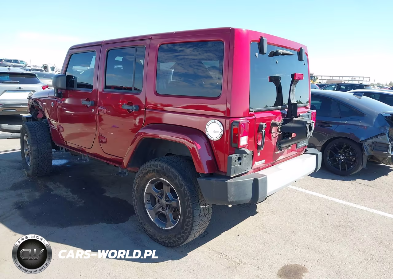 2011 Jeep Wrangler Unlimited Sahara VIN:1J4BA5H11BL575753 - 3