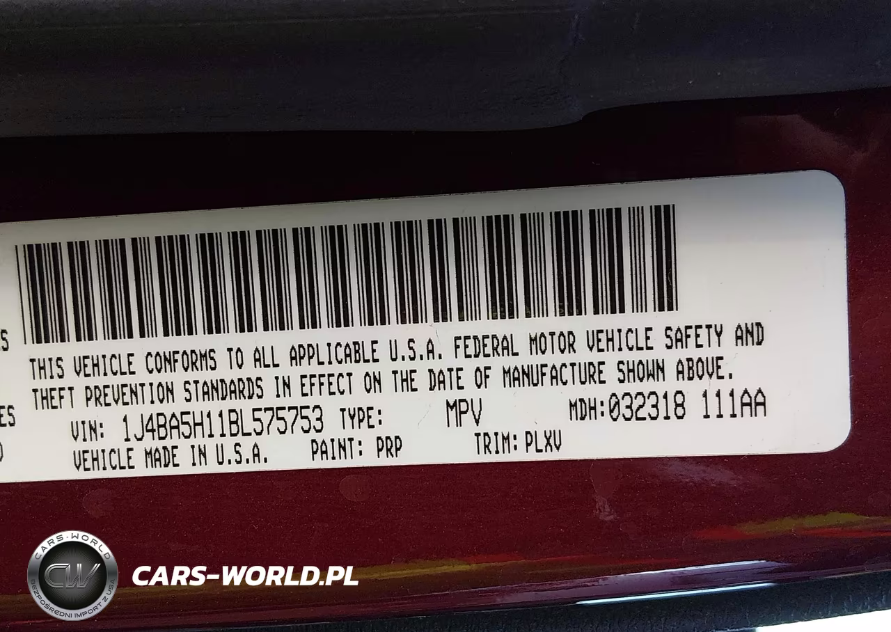 2011 Jeep Wrangler Unlimited Sahara VIN:1J4BA5H11BL575753 - 9