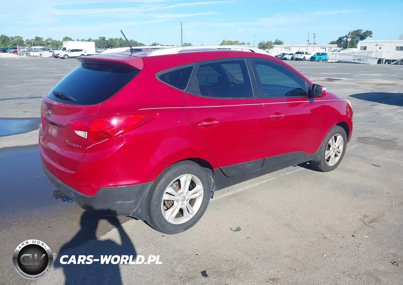 2013 Hyundai Tucson Gls VIN:KM8JU3AC3DU568367 - 4