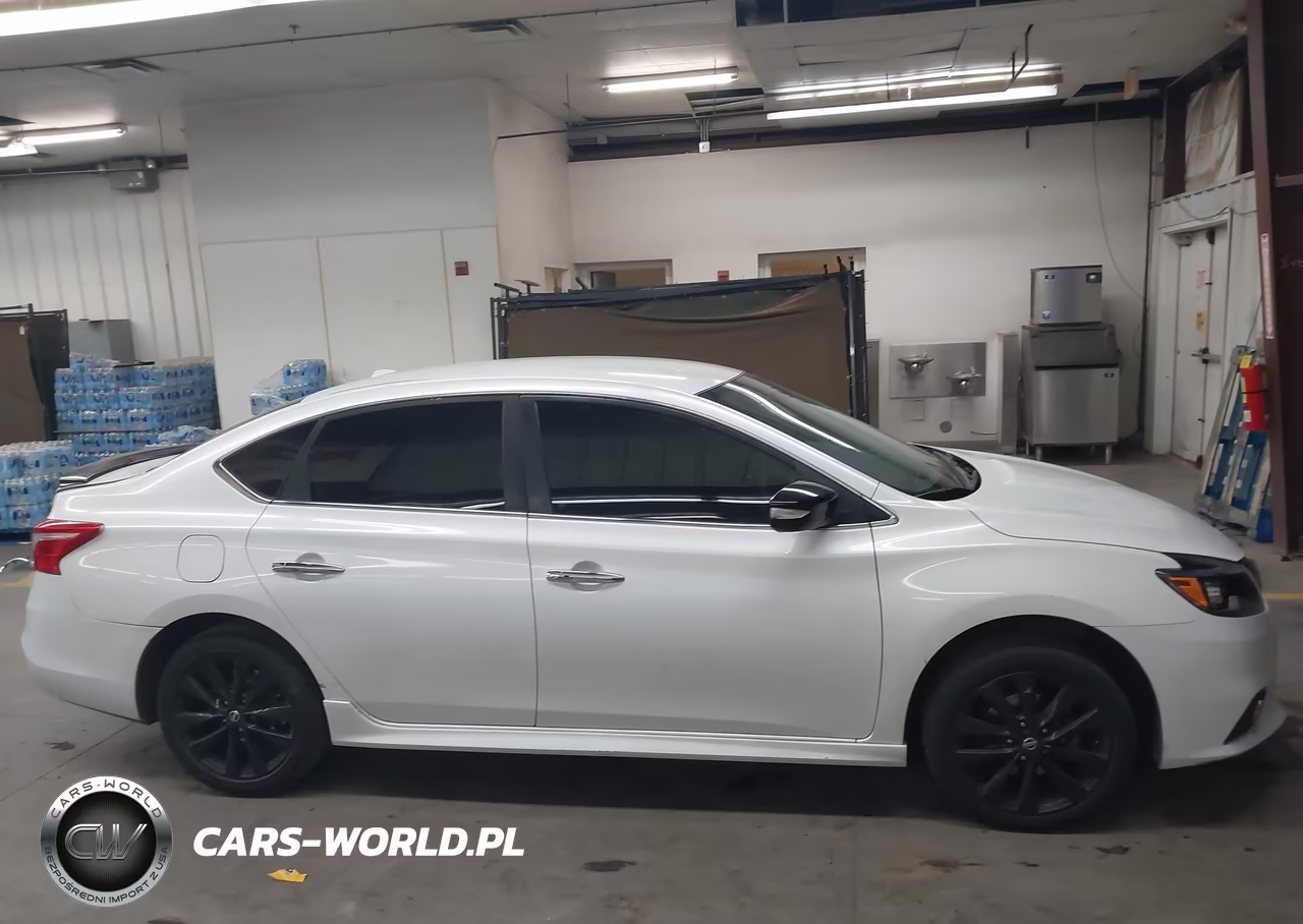 2017 Nissan Sentra Sr VIN:3N1AB7AP3HY295439 - 13
