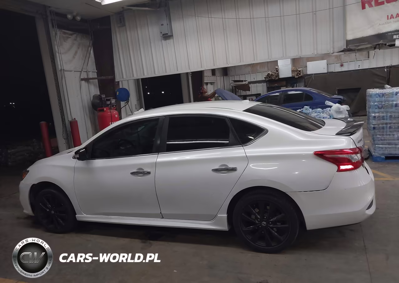 2017 Nissan Sentra Sr VIN:3N1AB7AP3HY295439 - 14