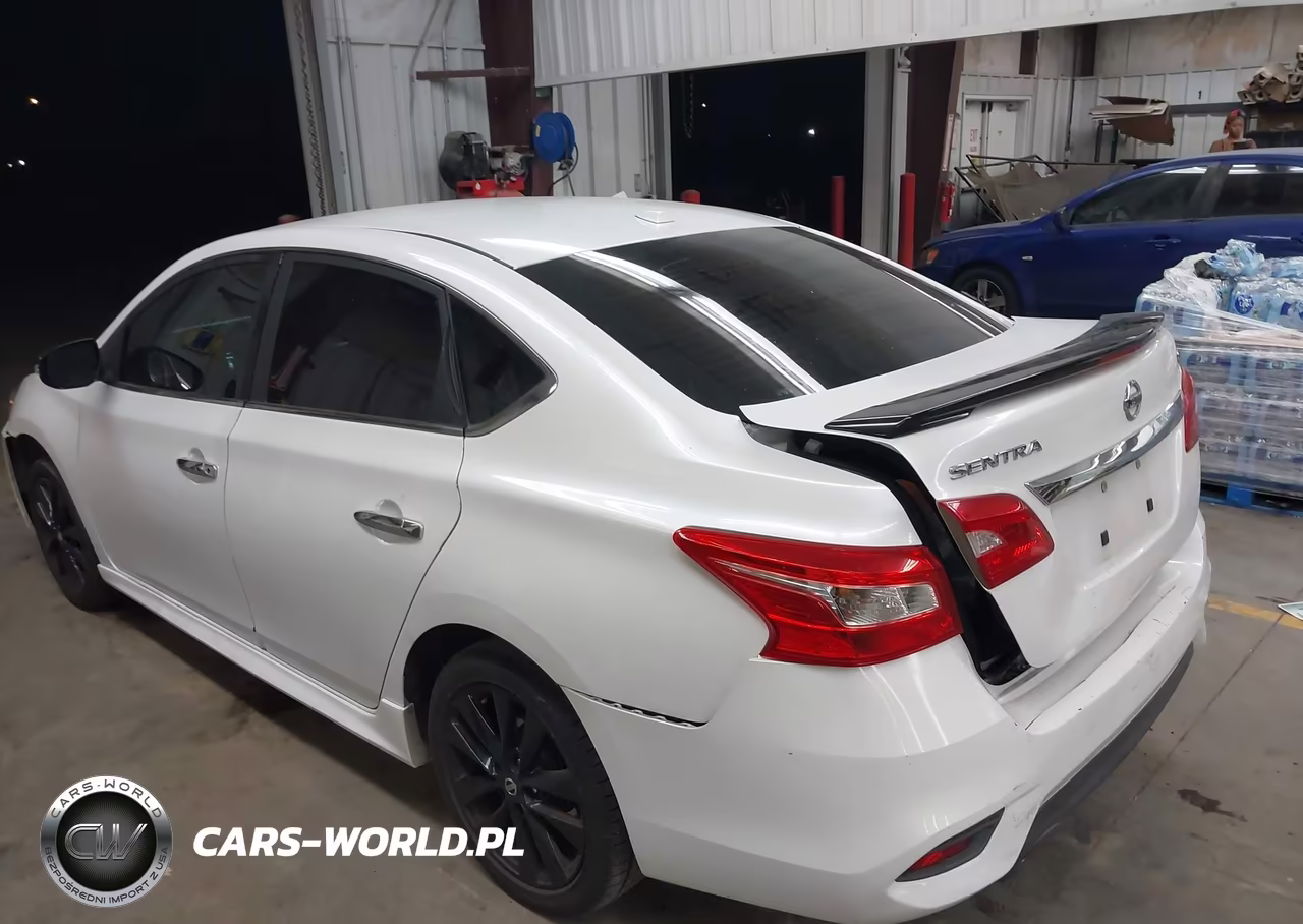 2017 Nissan Sentra Sr VIN:3N1AB7AP3HY295439 - 6