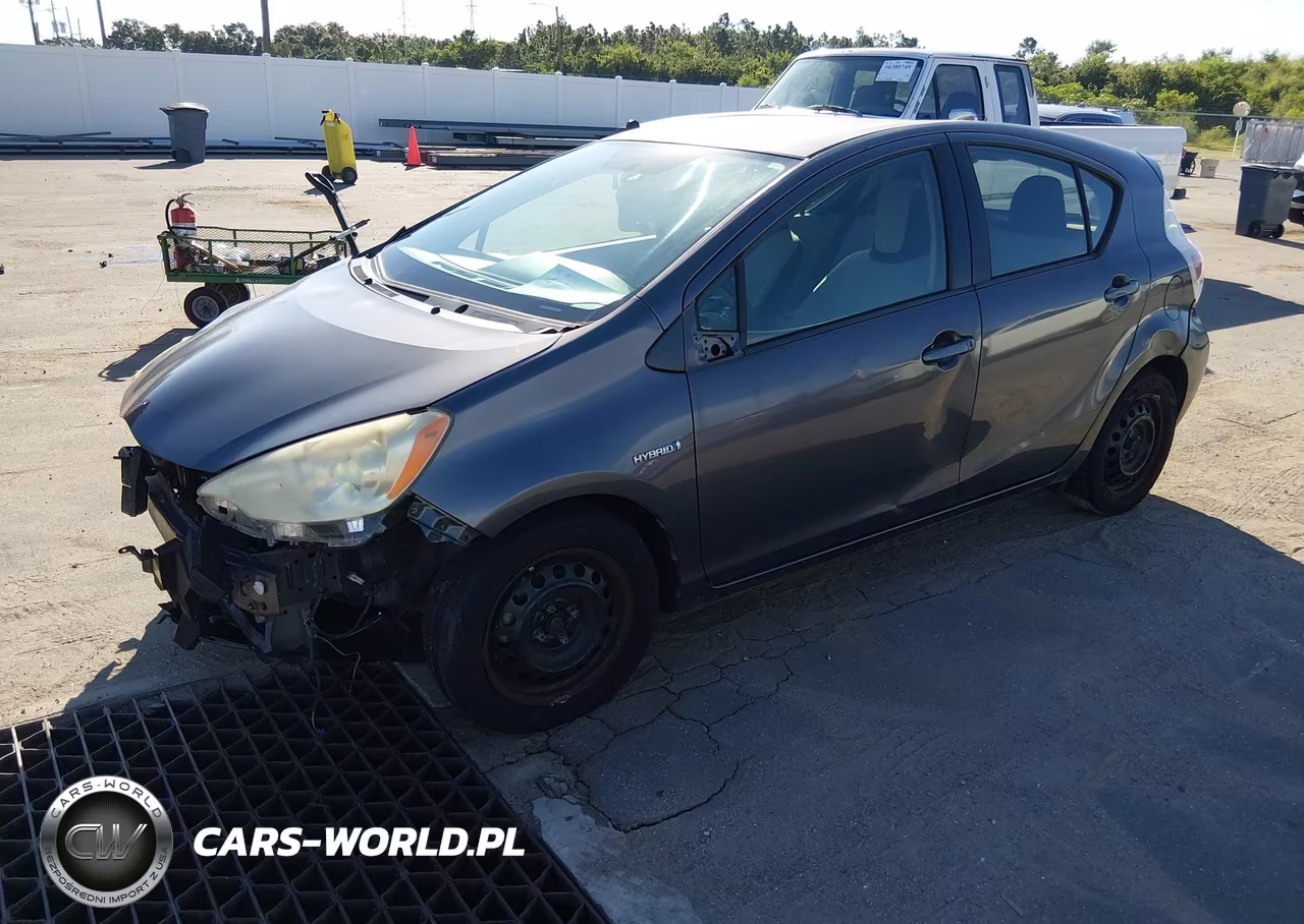 2012 Toyota Prius C One VIN:JTDKDTB30C1024416 - 2