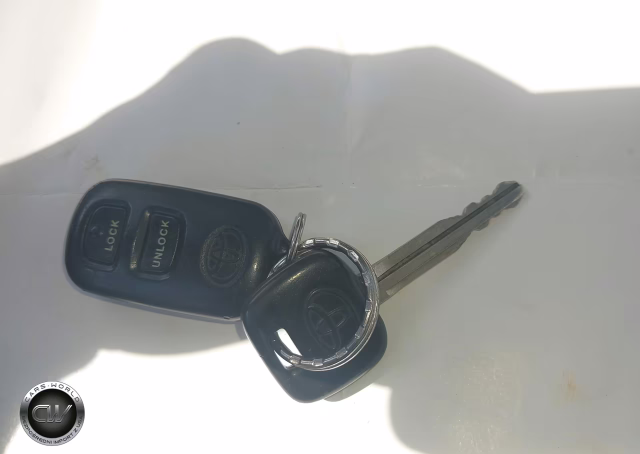 2004 Toyota Corolla Le VIN:2T1BR38E74C278888 - 11