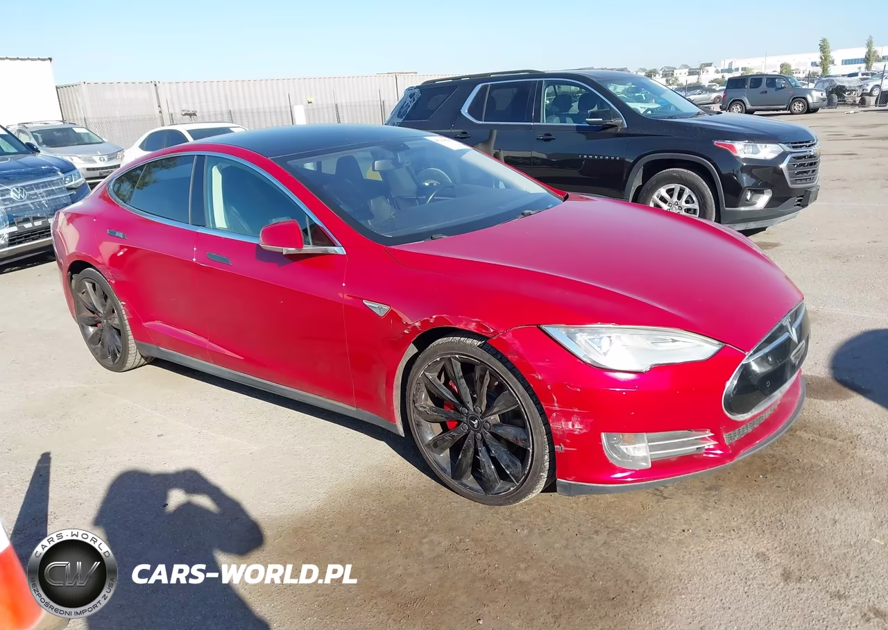 2014 Tesla Model S P85 – zdjęcie 1 z 21