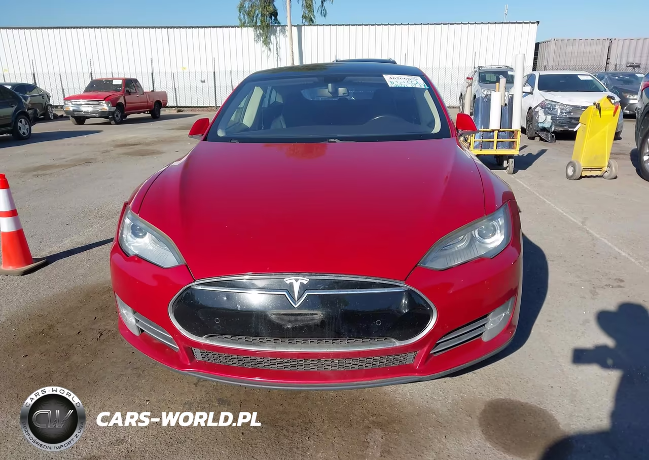 2014 Tesla Model S P85 VIN:5YJSA1H16EFP34417 - 12