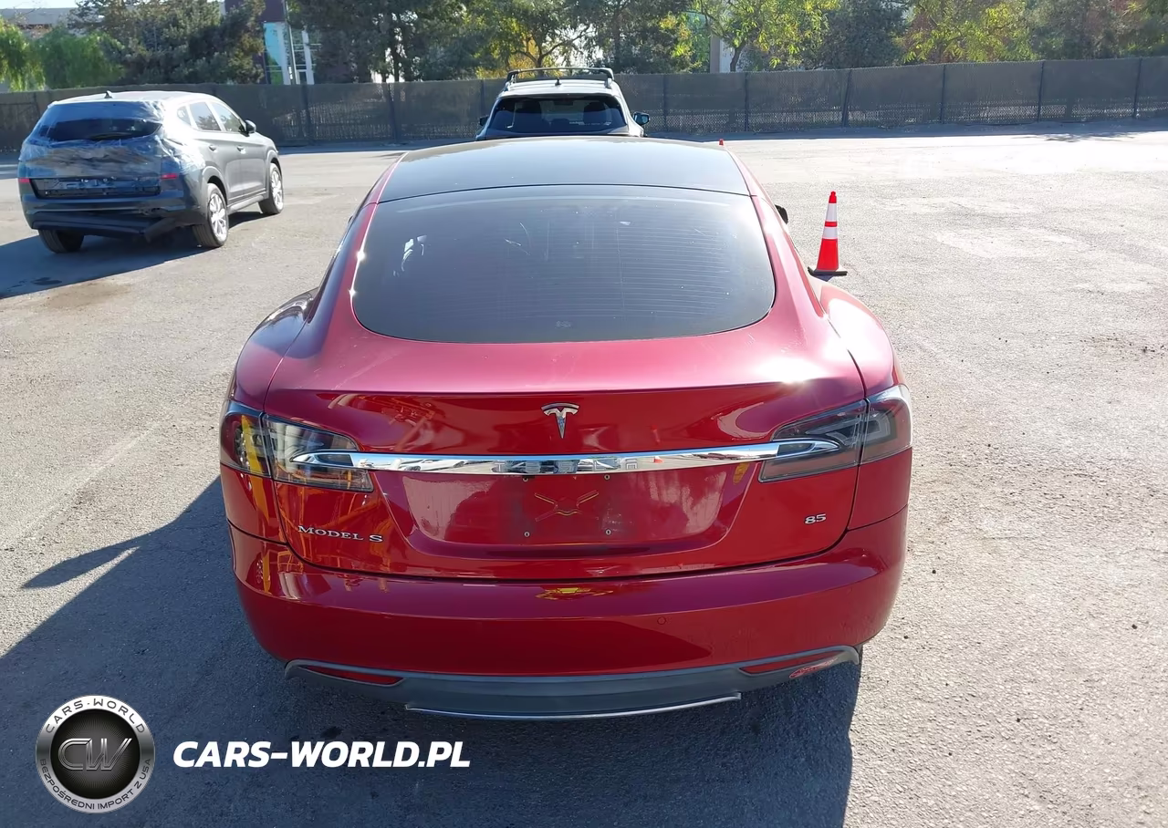 2014 Tesla Model S P85 VIN:5YJSA1H16EFP34417 - 16