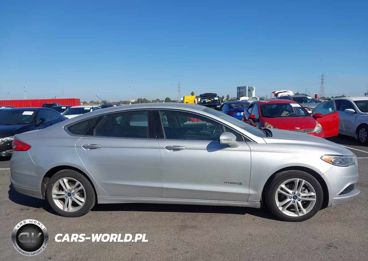 2018 Ford Fusion Hybrid Se VIN:3FA6P0LU6JR117531 - 13