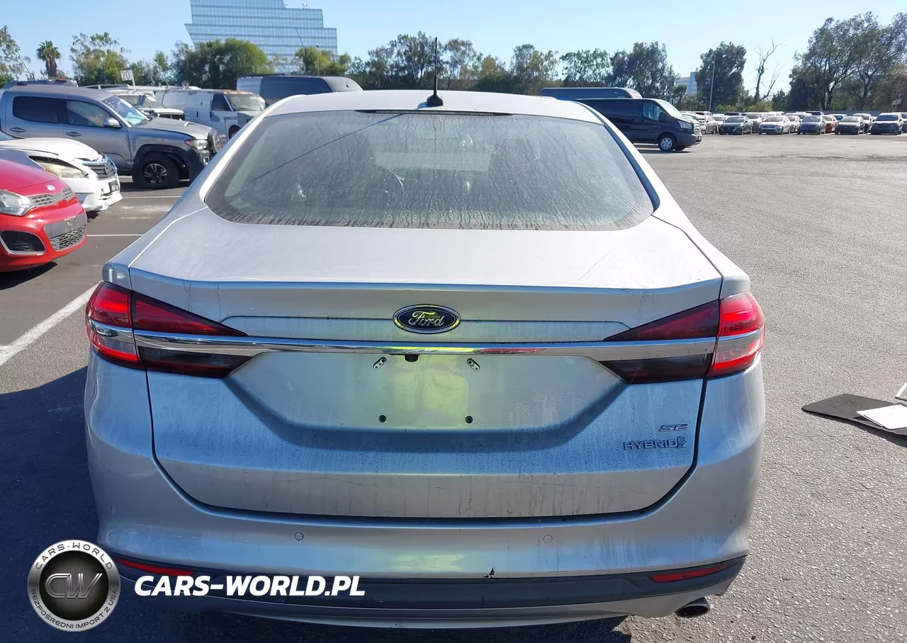 2018 Ford Fusion Hybrid Se VIN:3FA6P0LU6JR117531 - 16