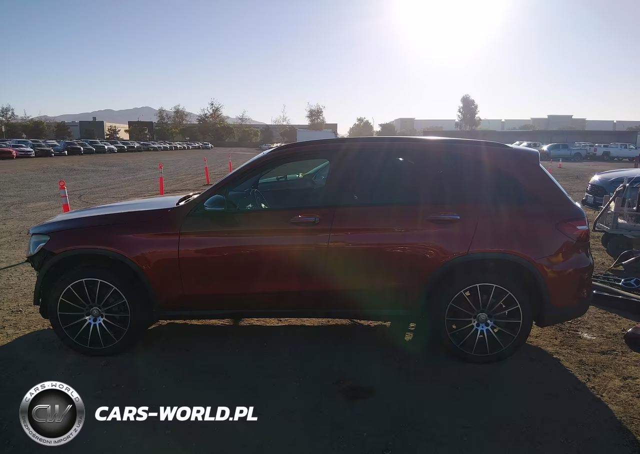 2017 Mercedes-Benz Glc 300 4Matic VIN:WDC0G4KB2HF122136 - 15