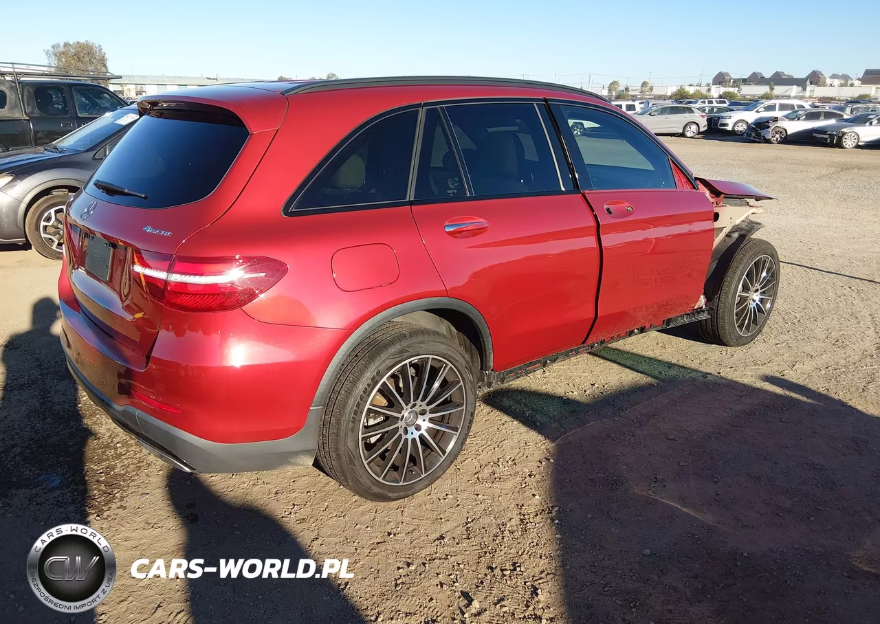 2017 Mercedes-Benz Glc 300 4Matic VIN:WDC0G4KB2HF122136 - 4
