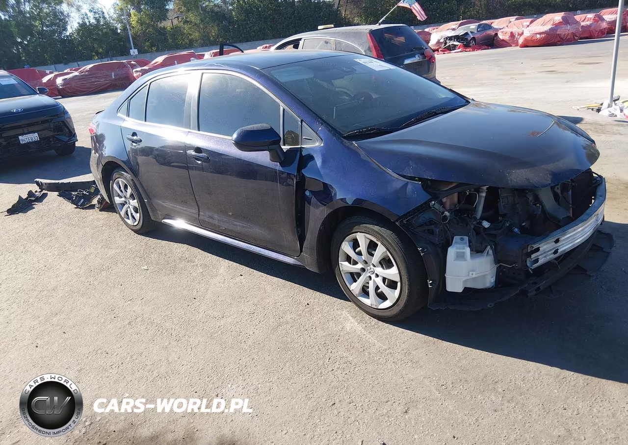 2021 Toyota Corolla Le – zdjęcie 1 z 18
