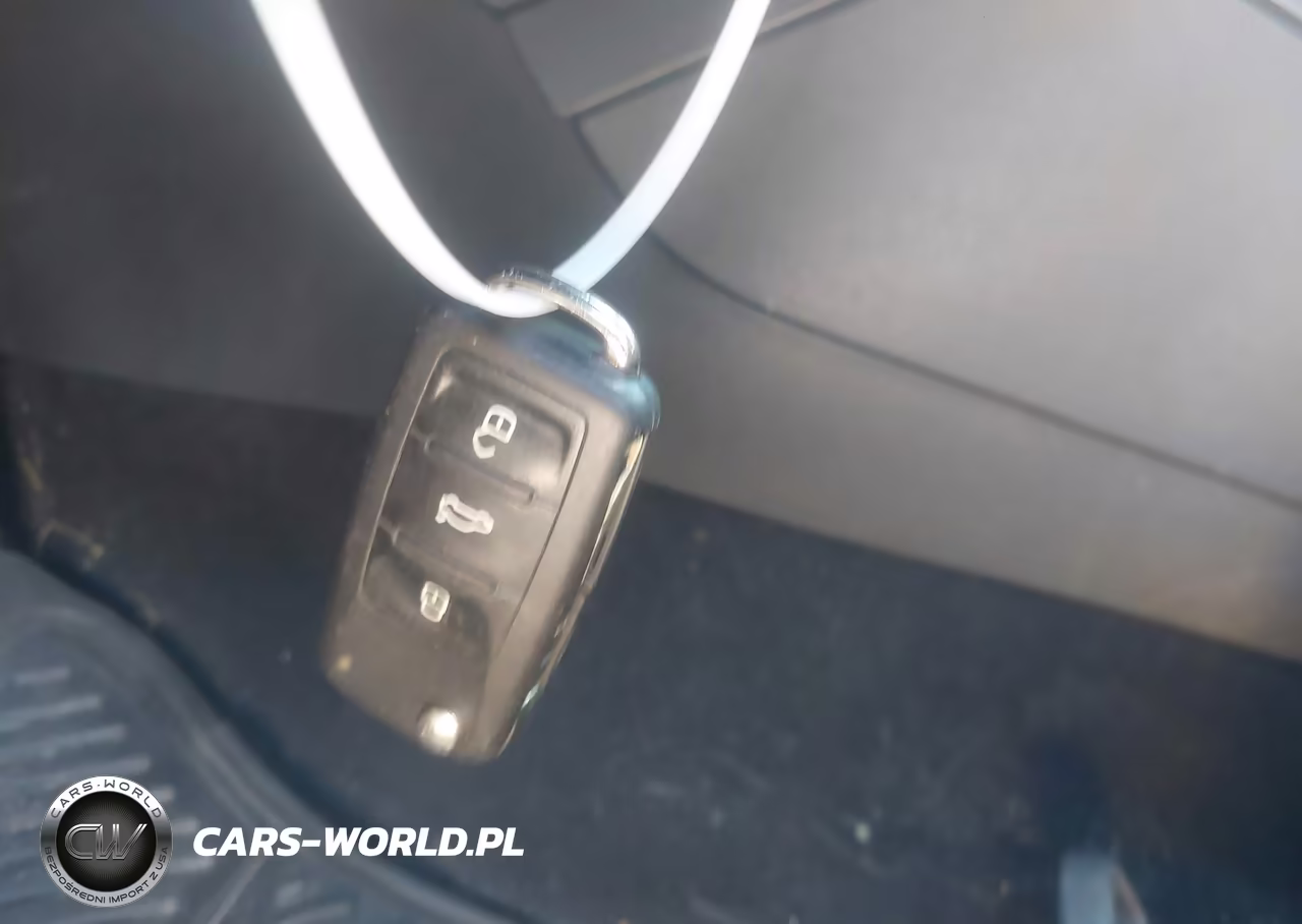 2015 Volkswagen Jetta 2.0L S VIN:3VW2K7AJ5FM291116 - 11