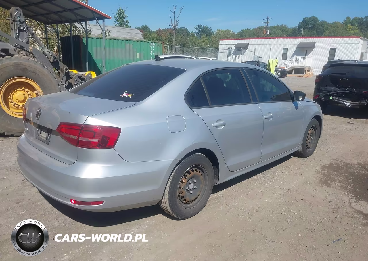 2015 Volkswagen Jetta 2.0L S VIN:3VW2K7AJ5FM291116 - 4