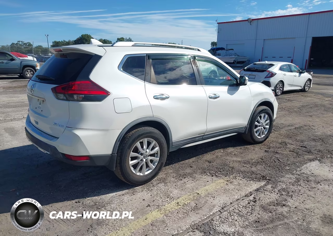 2017 Nissan Rogue Sv VIN:KNMAT2MV8HP593574 - 4