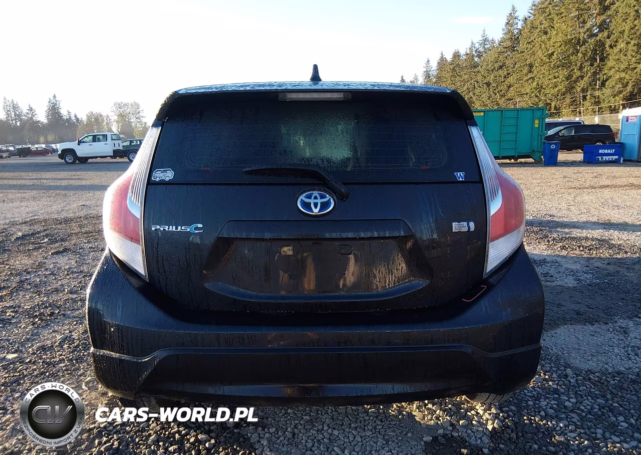 2017 Toyota Prius C Two VIN:JTDKDTB36H1596078 - 17