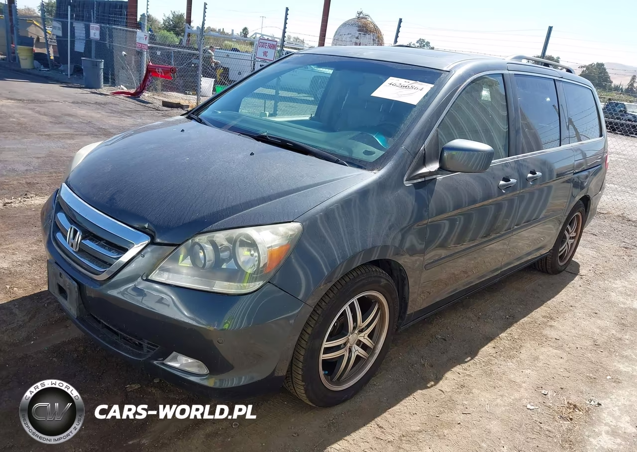 2005 Honda Odyssey Touring VIN:5FNRL38825B092666 - 2