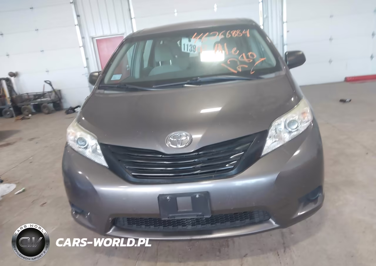 2012 Toyota Sienna Base 7 Passenger VIN:5TDKA3DC3CS013094 - 12