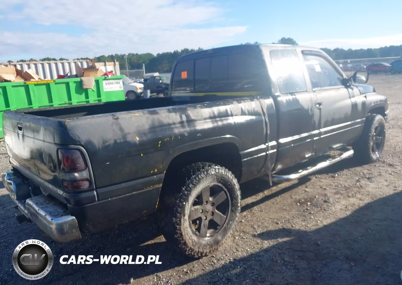 1996 Dodge Ram 1500 VIN:3B7HC13Y7TG182121 - 4