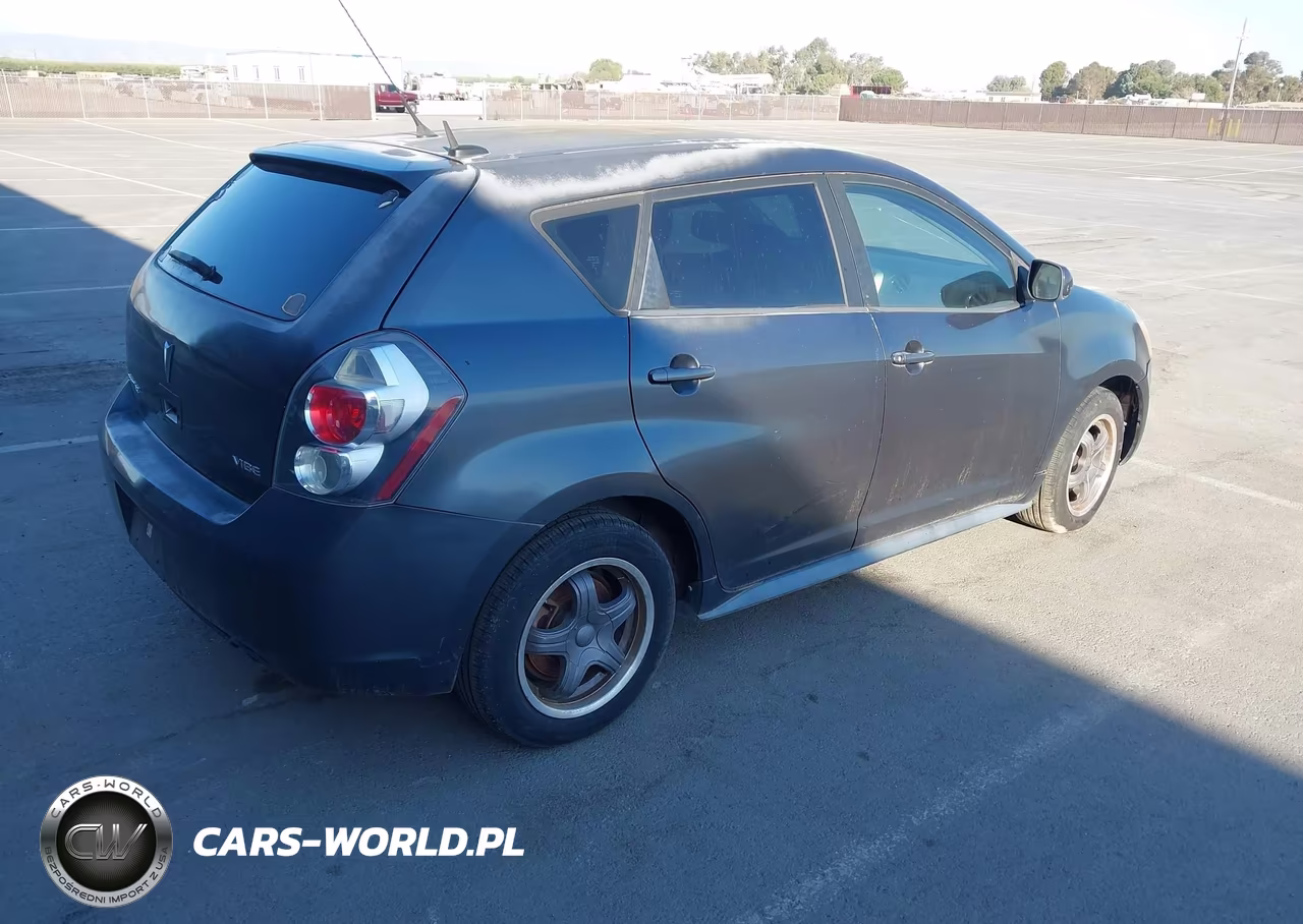 2009 Pontiac Vibe VIN:5Y2SP67089Z432325 - 4