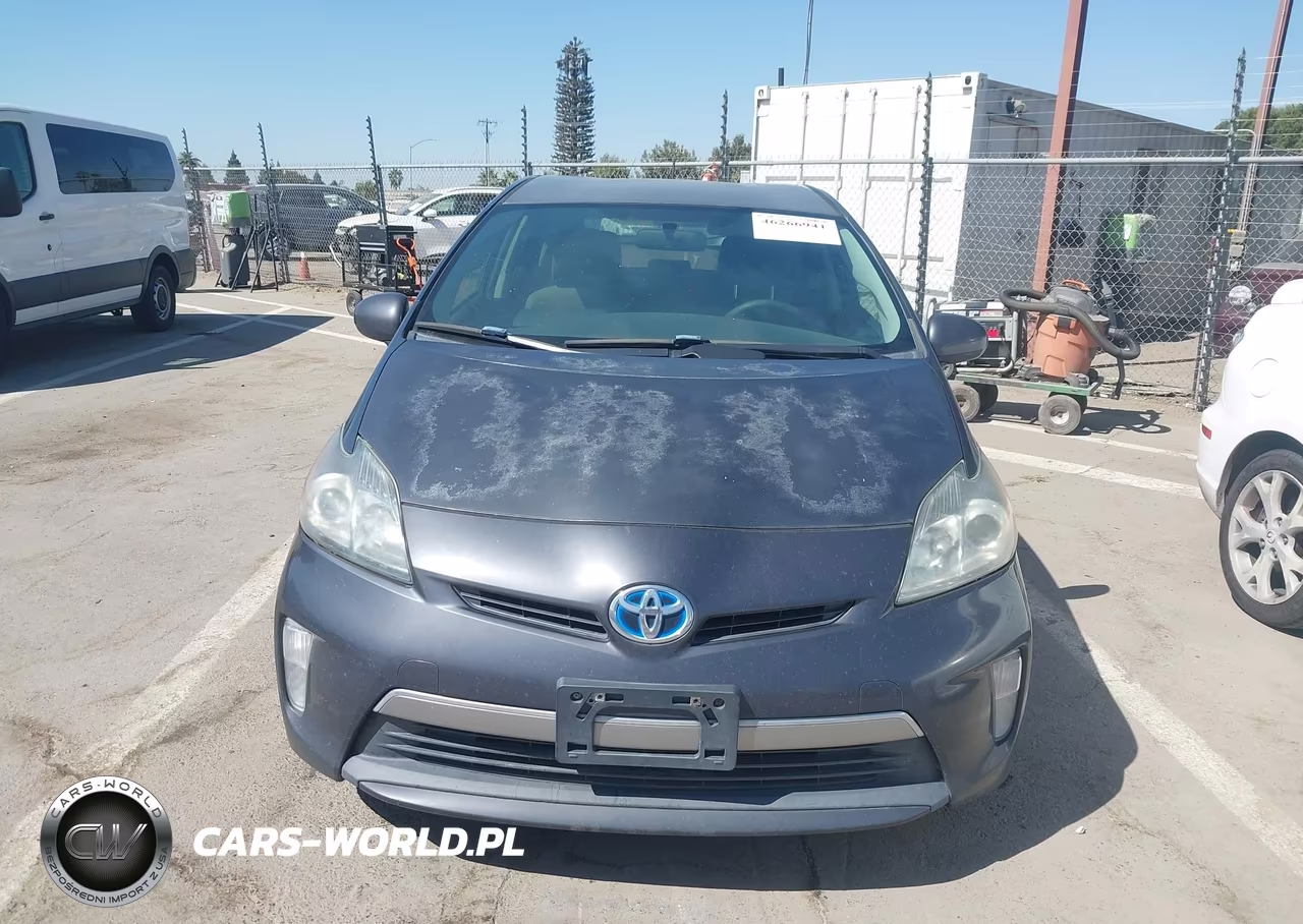 2014 Toyota Prius Plug-In VIN:JTDKN3DP5E3050157 - 12