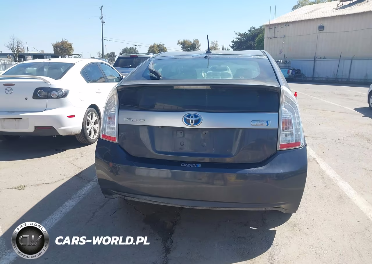2014 Toyota Prius Plug-In VIN:JTDKN3DP5E3050157 - 16