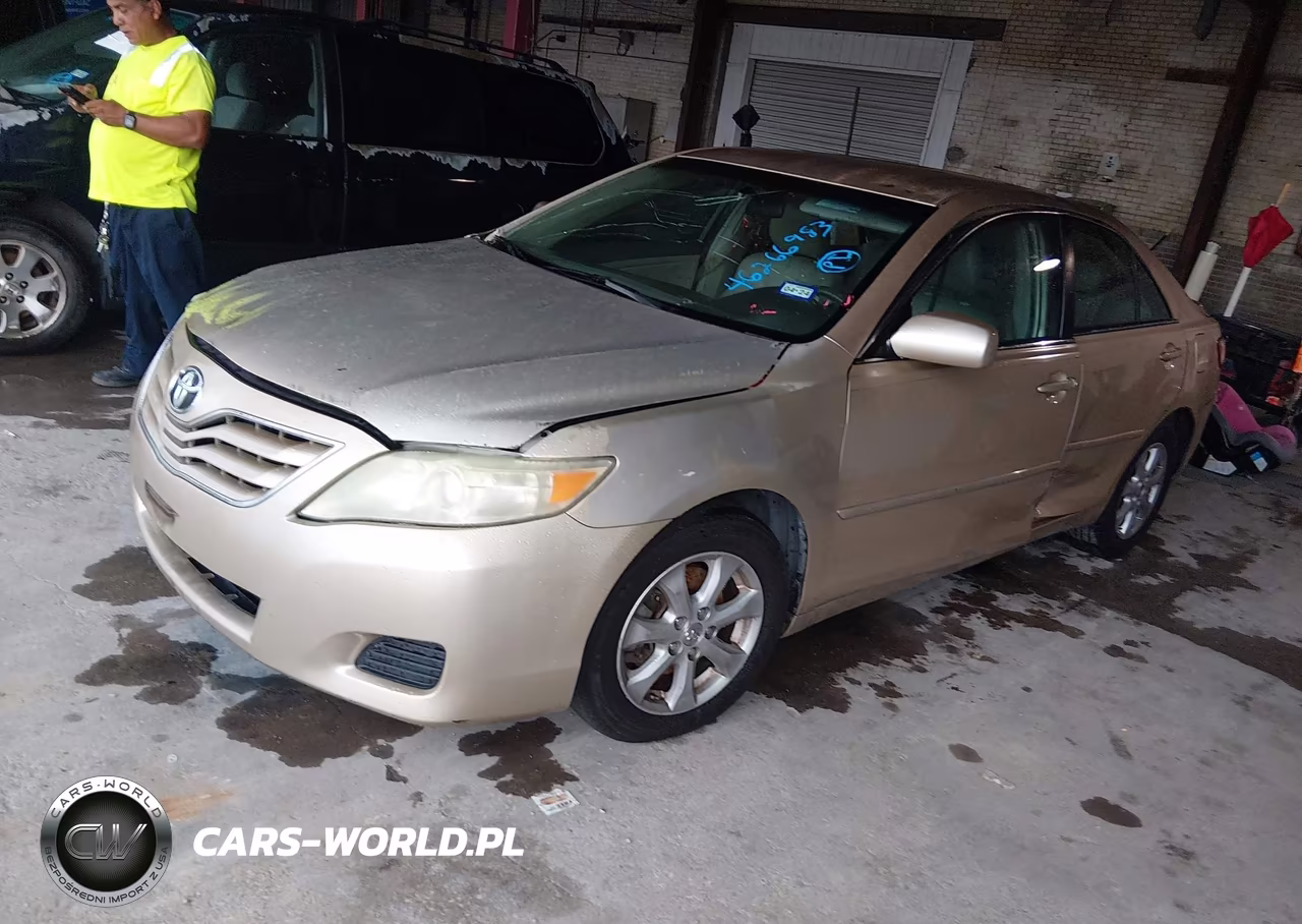 2011 Toyota Camry Le VIN:4T1BF3EKXBU177634 - 2