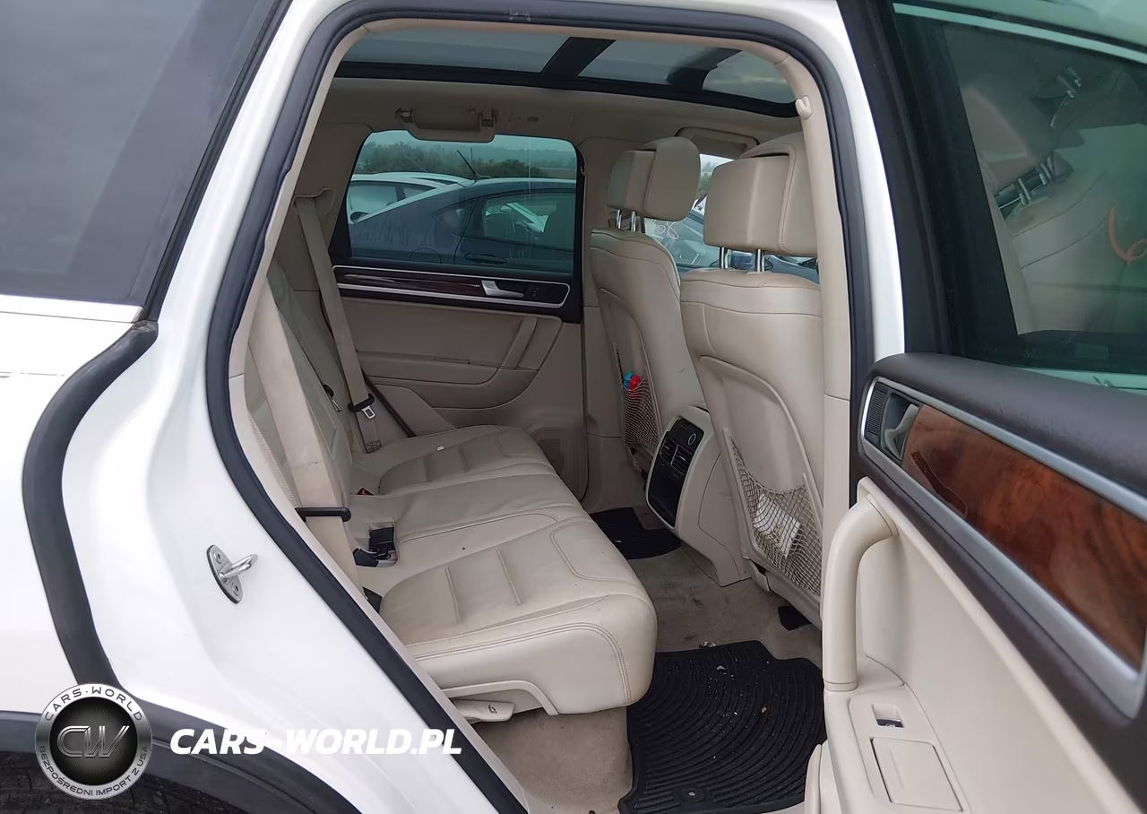 2012 Volkswagen Touareg Vr6 Lux VIN:WVGFF9BP1CD003084 - 8