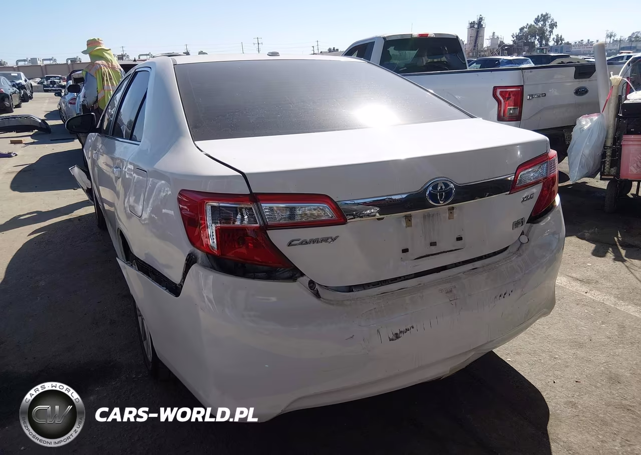 2014 Toyota Camry Hybrid Xle VIN:4T1BD1FKXEU116412 - 17