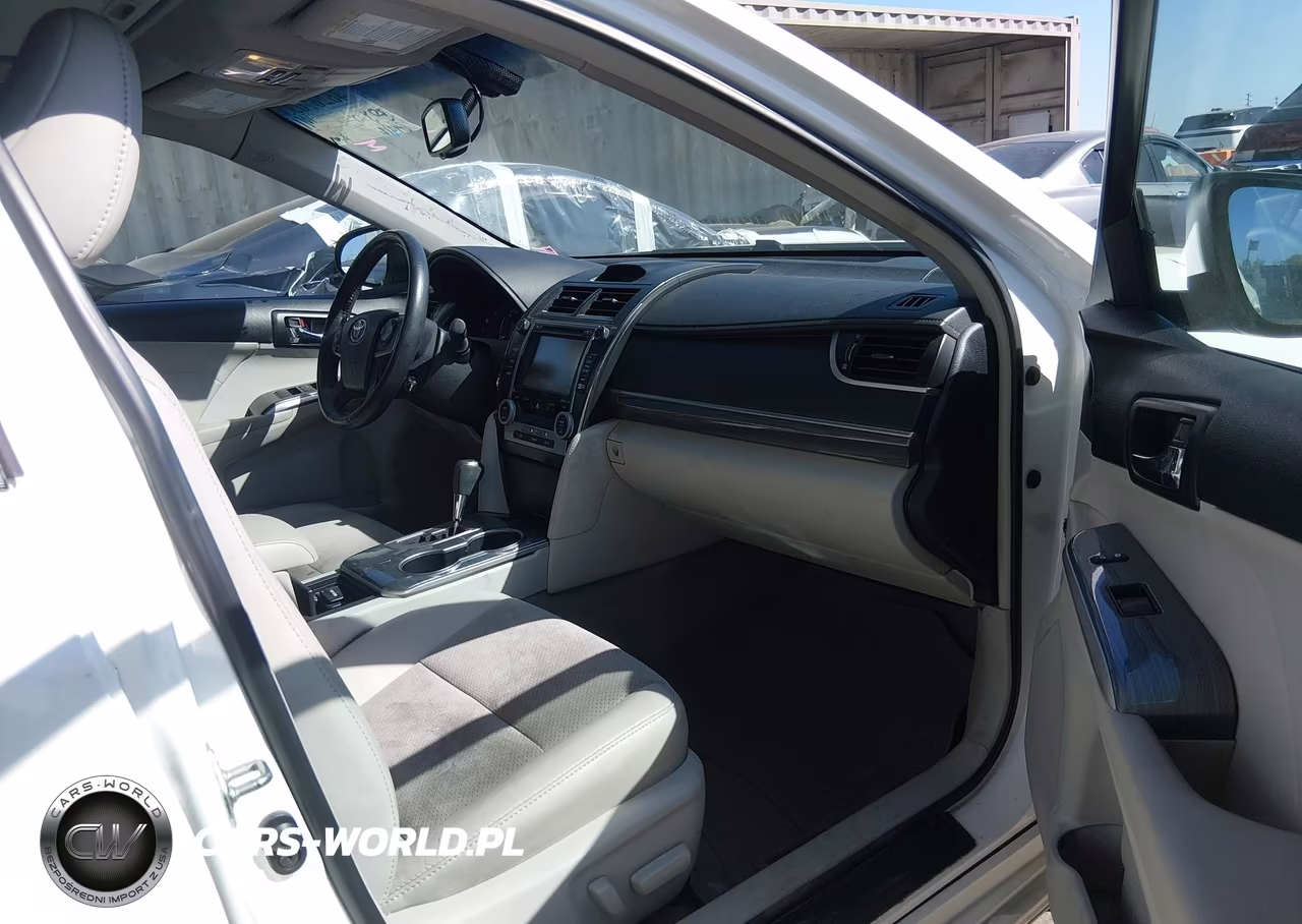 2014 Toyota Camry Hybrid Xle VIN:4T1BD1FKXEU116412 - 5