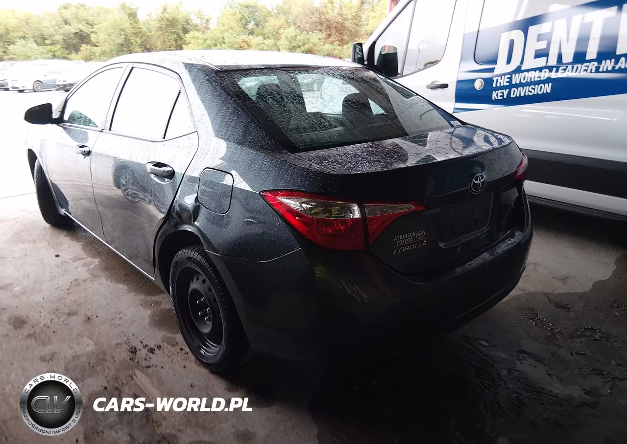 2016 Toyota Corolla Le VIN:2T1BURHE9GC637129 - 3