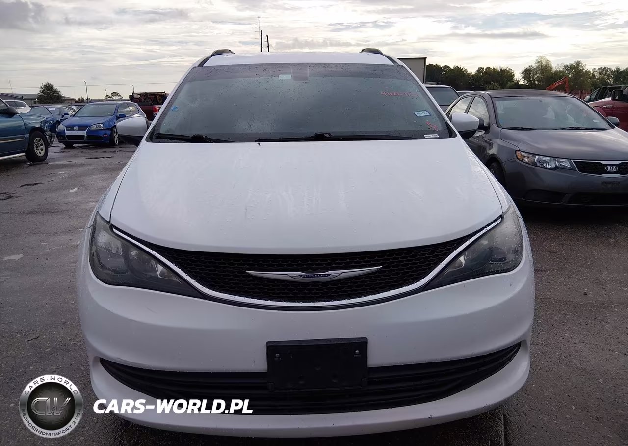 2020 Chrysler Voyager Lxi VIN:2C4RC1DG1LR163780 - 12