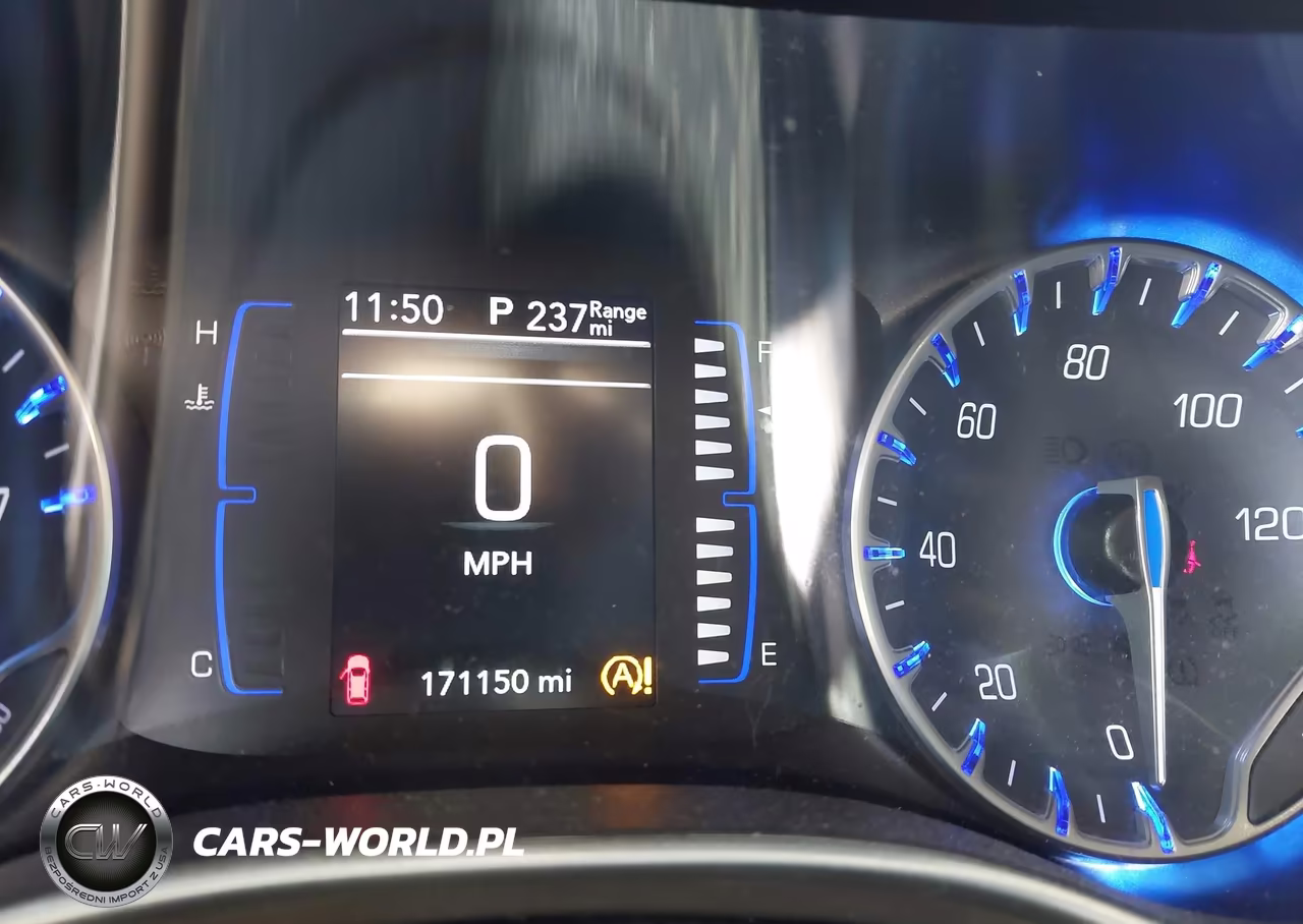 2020 Chrysler Voyager Lxi VIN:2C4RC1DG1LR163780 - 7