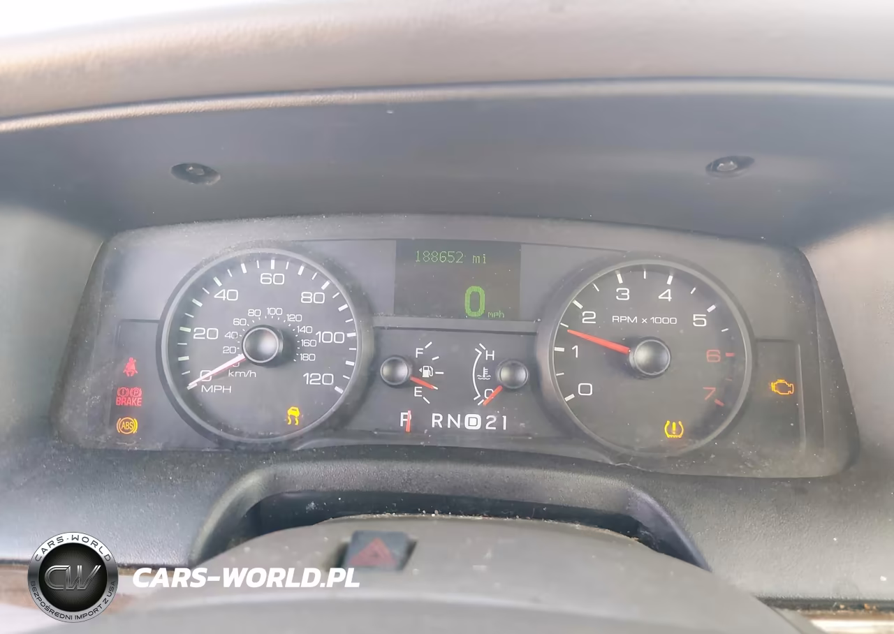 2008 Ford Crown Victoria Lx VIN:2FAFP74V68X121476 - 7