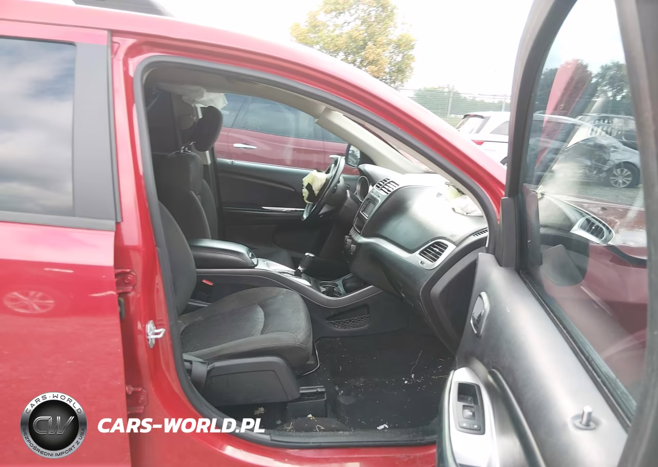2018 Dodge Journey Se VIN:3C4PDCAB6JT363654 - 5