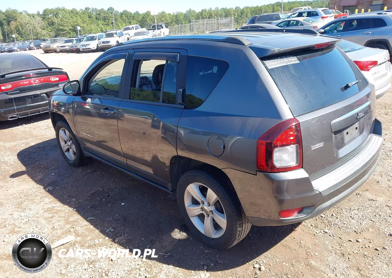 2015 Jeep Compass Sport VIN:1C4NJCBB1FD203824 - 3