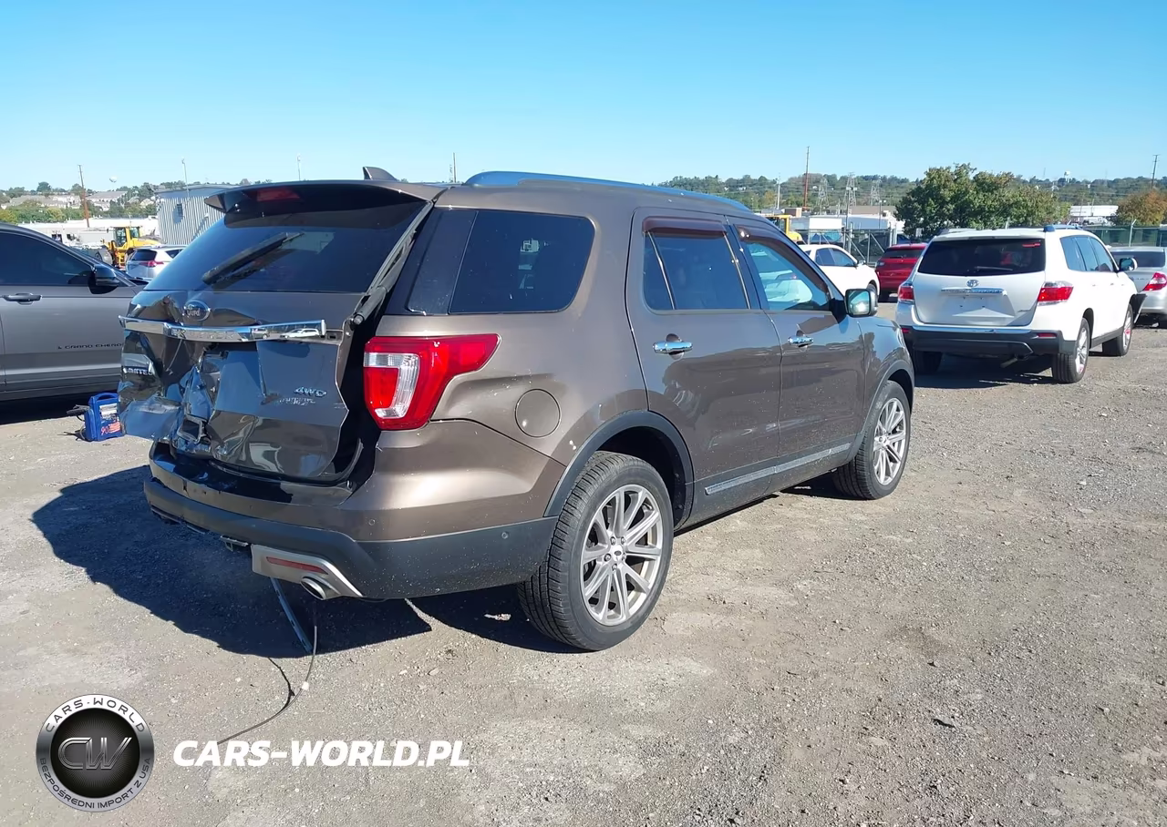 2016 Ford Explorer Limited VIN:1FM5K8F88GGC63880 - 4