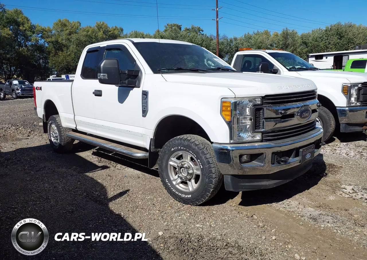 2017 Ford F-250 Xlt VIN:1FT7X2B62HEF00408 - 1