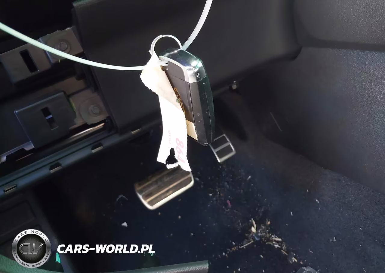 2024 Ford Escape St-Line VIN:1FMCU0MZXRUB23493 - 11