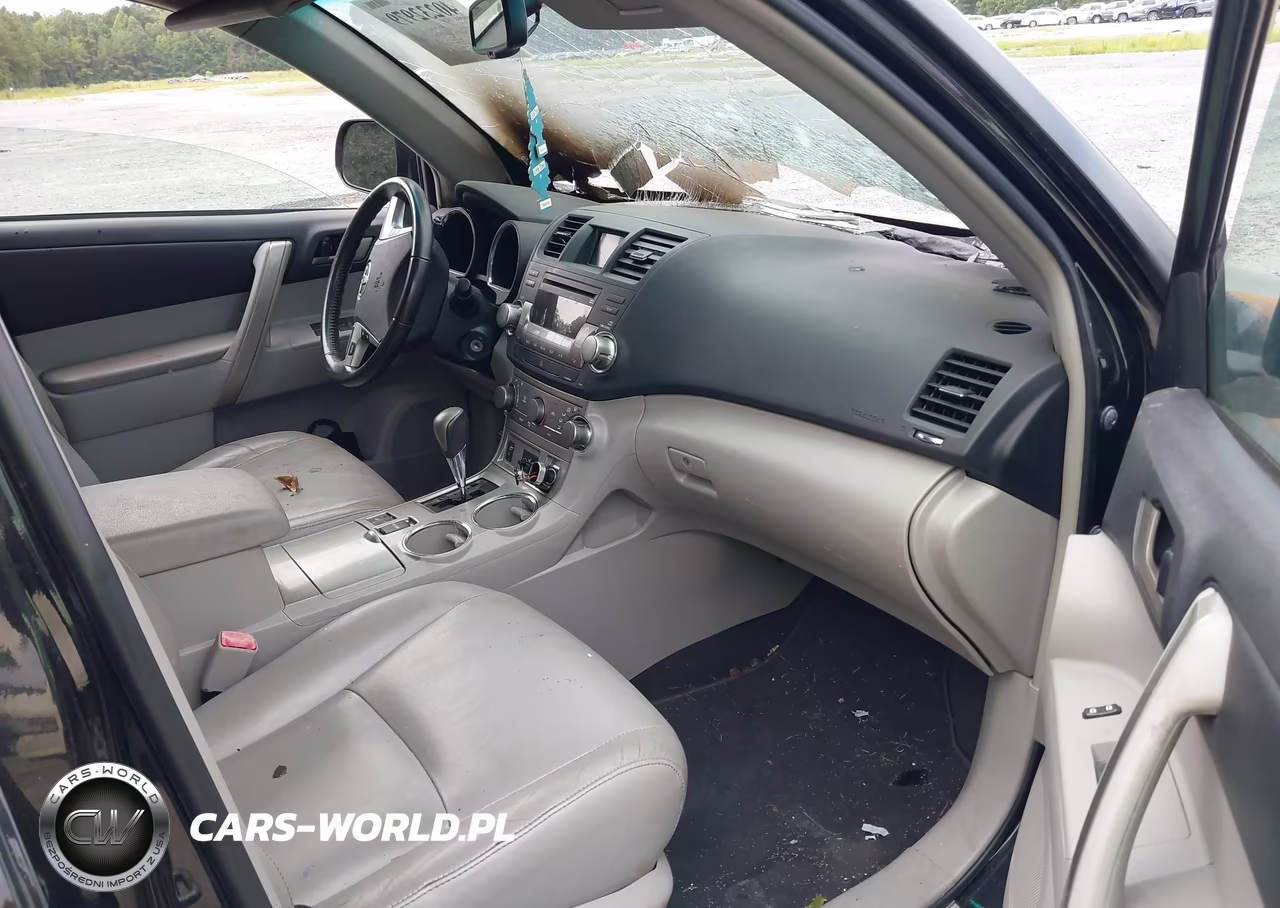 2011 Toyota Highlander Se V6 VIN:5TDBK3EH8BS064368 - 5