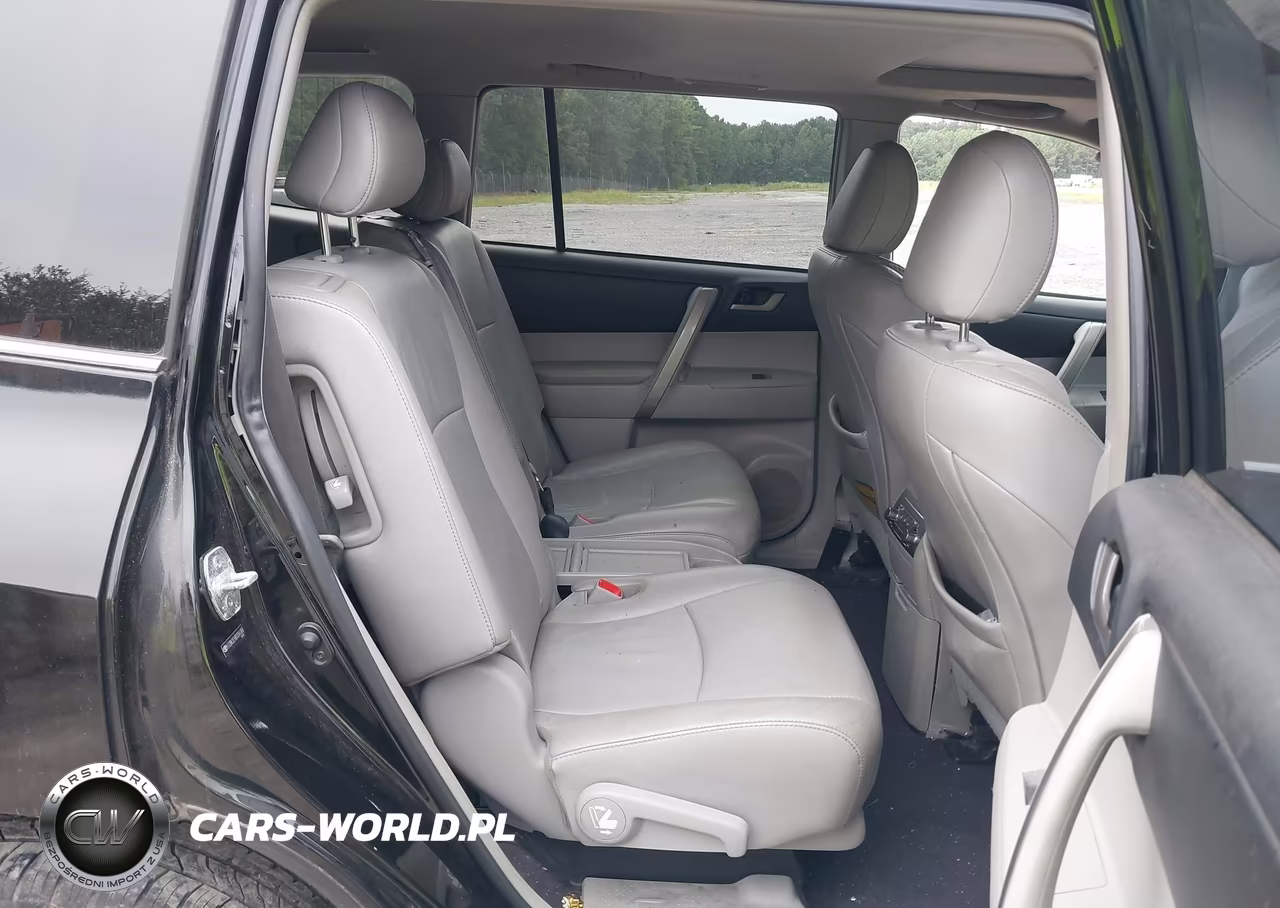 2011 Toyota Highlander Se V6 VIN:5TDBK3EH8BS064368 - 8